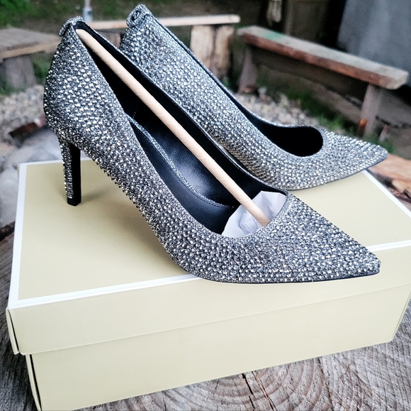 NIB 👠 Michael Kors Alina Flex Pump - Picture 2 of 7